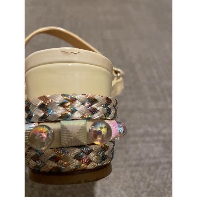 Christian Louboutin(クリスチャンルブタン)のルブタン カタクロウ パール サンダル　　　　⭐︎値下げ交渉可⭐︎ レディースの靴/シューズ(サンダル)の商品写真