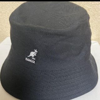 カンゴール(KANGOL)の新品未使用品 カンゴールバケットハット 帽子 ブラックM お値下げ不可です。(ハット)