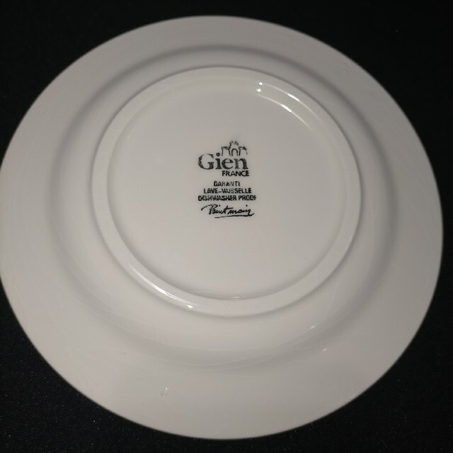 Gien ジアン 希少 オリーブ 16.5センチ プレート ホワイト系 中皿