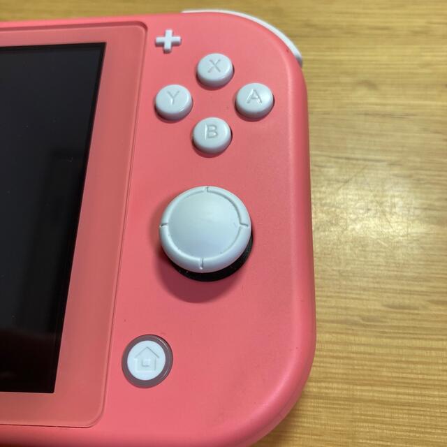 Nintendo Switch Lite コーラル（ケース付き）