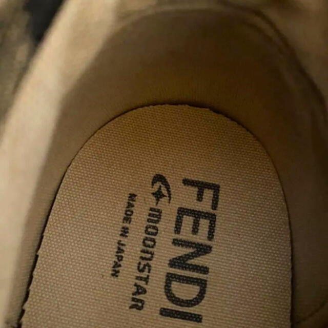 FENDI(フェンディ)の【希少コラボ】ズッカ柄　FENDI moonstar スニーカー　定価86900 メンズの靴/シューズ(スニーカー)の商品写真