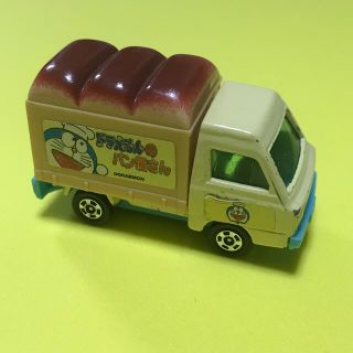 トミカ 中古 ドラえもんのパン屋さん トラック はたらくくるま(ミニカー)