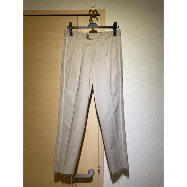 stein(シュタイン)のstein GRADATE SLACKS ベージュ メンズのパンツ(スラックス)の商品写真