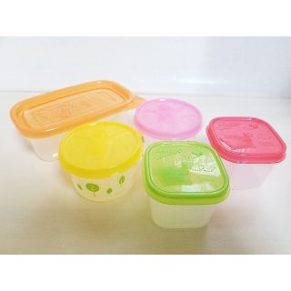クマノプーサン(くまのプーさん)の【プーさん】Ziploc ミニ保存容器セット(キャラクターグッズ)