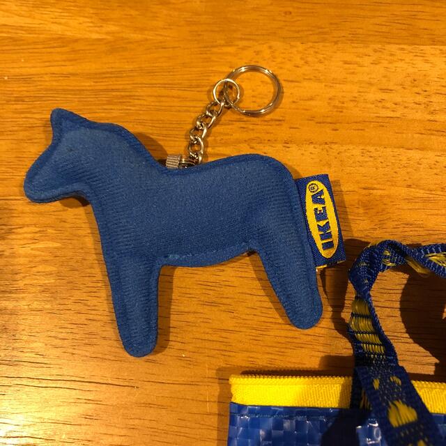 IKEA イケア チャーム キーホルダー 馬 バッグ エンタメ/ホビーのおもちゃ/ぬいぐるみ(ぬいぐるみ)の商品写真