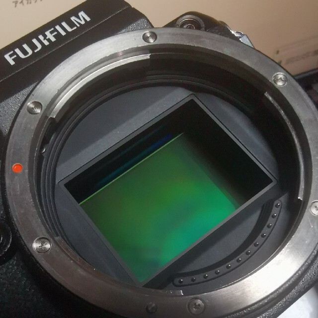FUJI FILM ミラーレスデジタルカメラ GFX 50S
