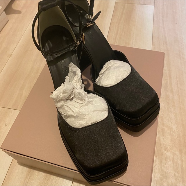 eimy istoire(エイミーイストワール)のDarich プラットフォームストラップパンプス レディースの靴/シューズ(ハイヒール/パンプス)の商品写真