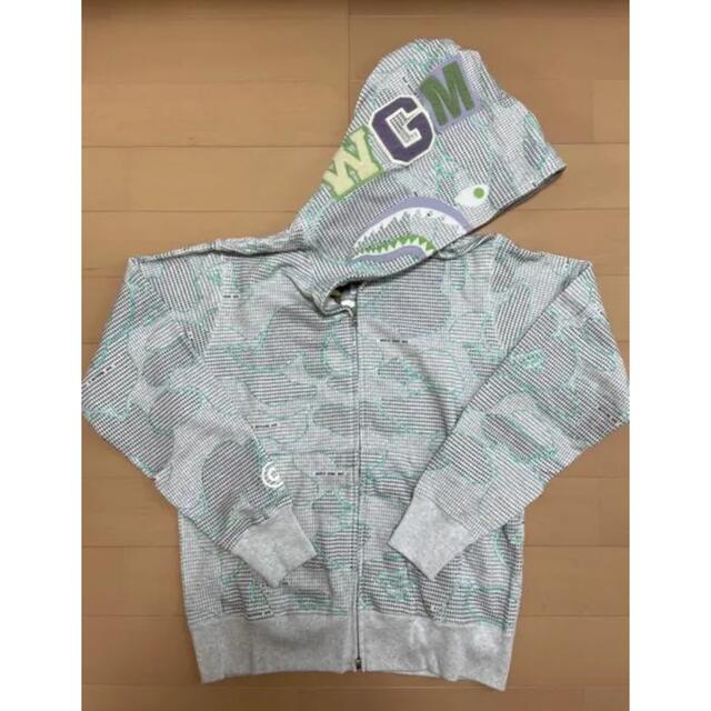 トップスBAPE SHARK FULL ZIP HOODIE