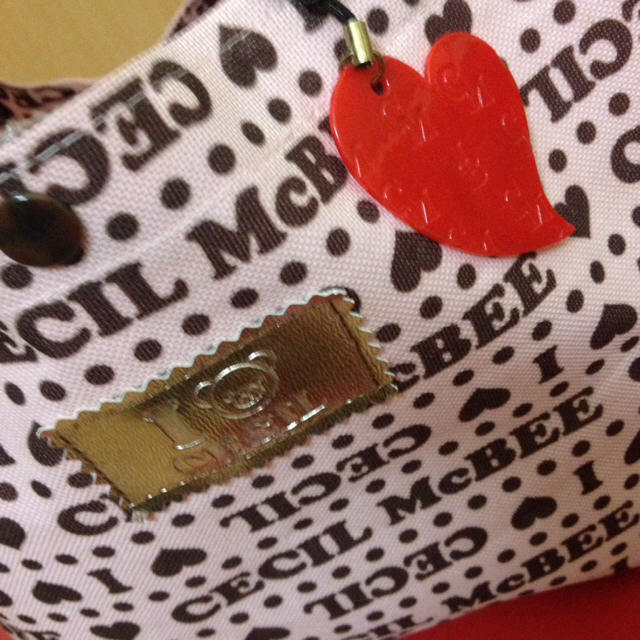 CECIL McBEE(セシルマクビー)のCECIL McBEEの小さいバック レディースのバッグ(ハンドバッグ)の商品写真