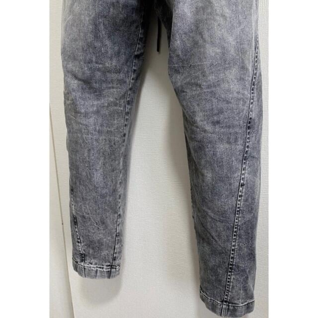 DIESEL  2022  W29  jogg jeans