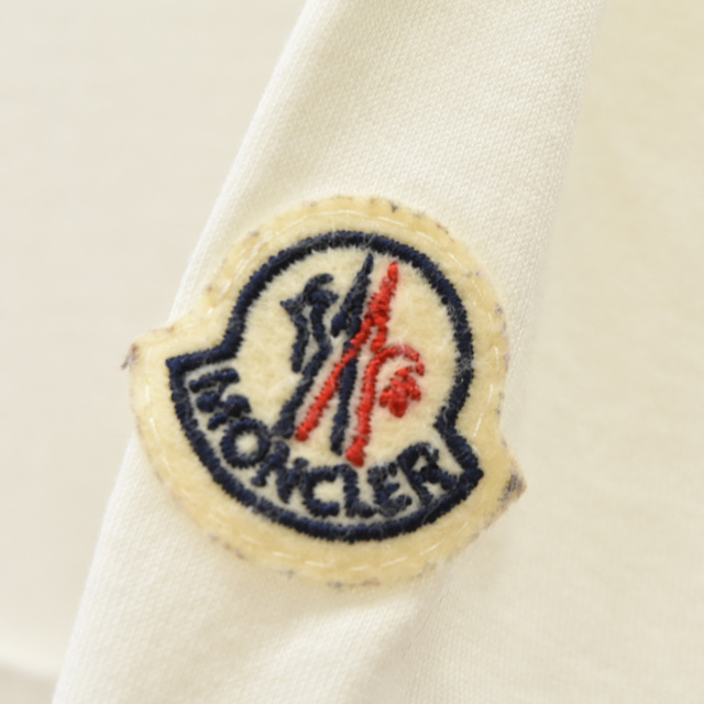 MONCLER(モンクレール)のMONCLER モンクレール MAGLIA T-SHIRT 袖トリコロール 半袖Tシャツ カットソー D10918019800 ホワイト メンズのトップス(Tシャツ/カットソー(半袖/袖なし))の商品写真