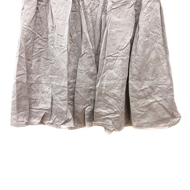 NATURAL BEAUTY(ナチュラルビューティー)のナチュラルビューティー フレアスカート ひざ丈 36 ベージュ レディースのスカート(ひざ丈スカート)の商品写真