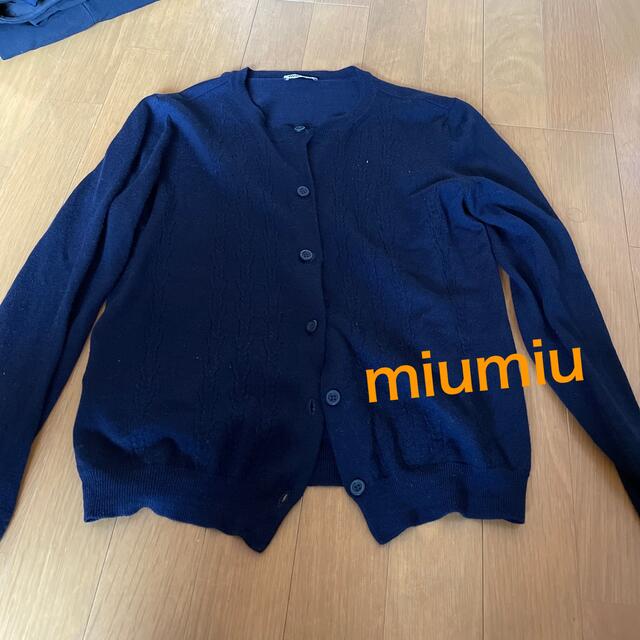 miumiu(ミュウミュウ)のミュウミュウ　カーディガン38 レディースのトップス(カーディガン)の商品写真