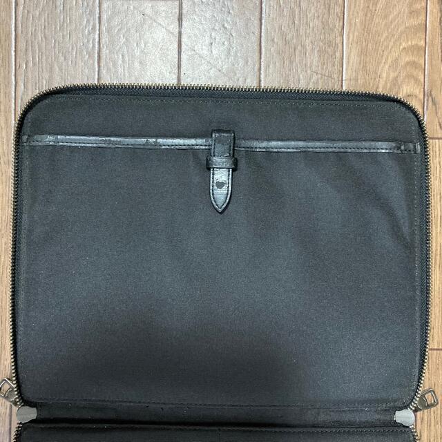 特価好評 COACH - 名品!COACH/コーチ パンチングレザー クラッチ
