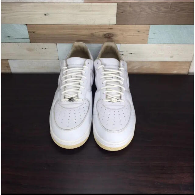 NIKE AIR FORCE 1 LUX 27.5cm