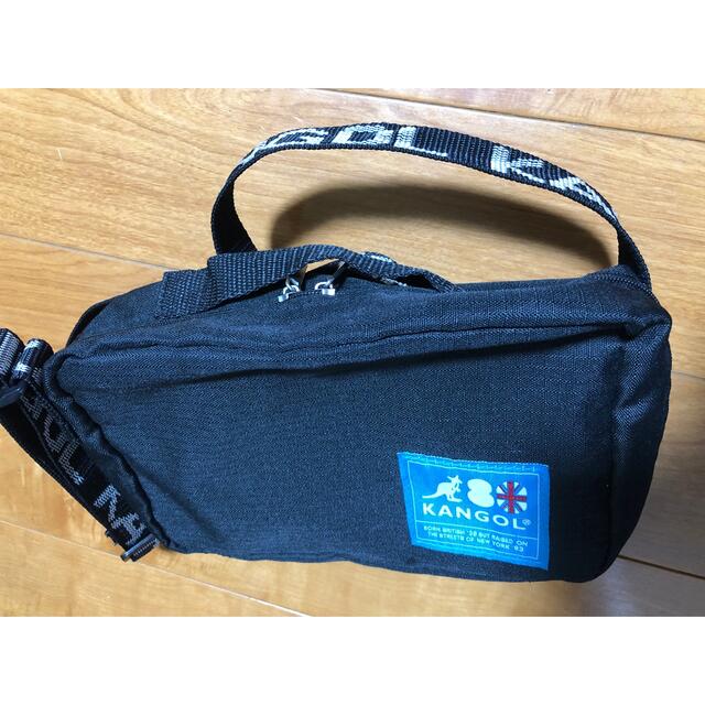 KANGOL(カンゴール)の美品　KANGOLショルダーバック　黒✖️ブルー レディースのバッグ(ショルダーバッグ)の商品写真