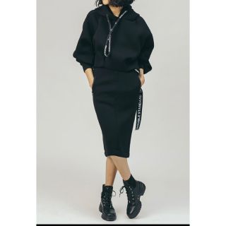 ダブルスタンダードクロージング(DOUBLE STANDARD CLOTHING)のダブスタ❣️ESSENTIALダンボールニットパーカー＆スカート　セット(セット/コーデ)