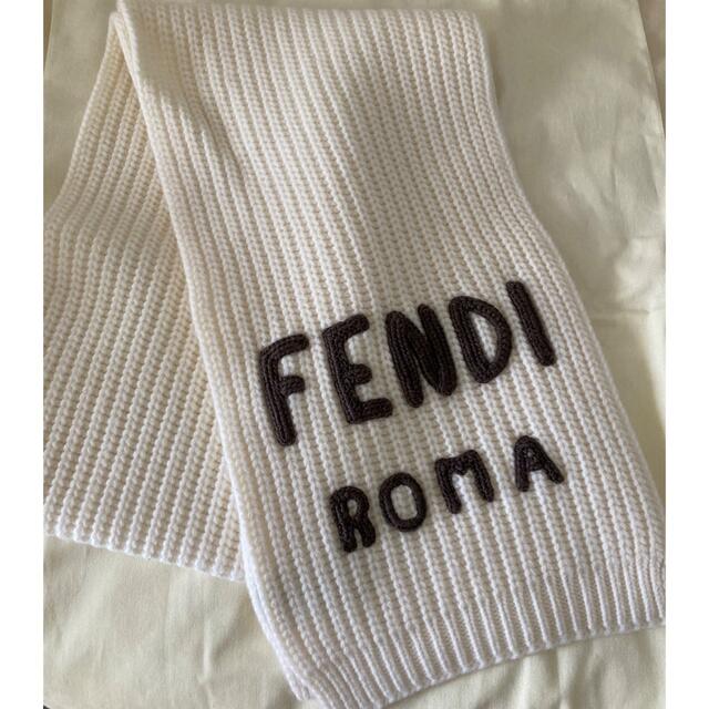 FENDI フェンディ　マフラー レディースのファッション小物(マフラー/ショール)の商品写真