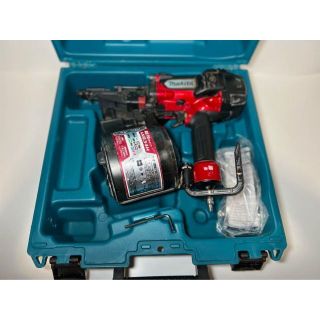 マキタ(Makita)のmakita AN934H マキタ 90mm 高圧 エア釘打 ハードケース付き(工具/メンテナンス)