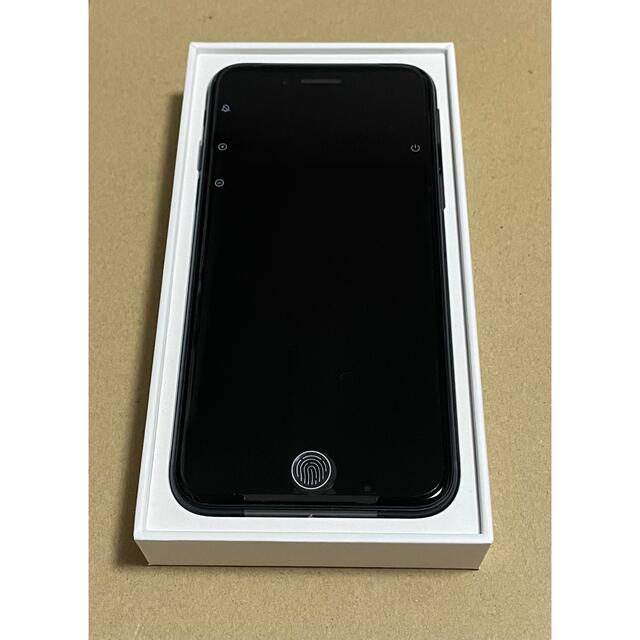 iPhone(アイフォーン)の専用iPhoneSE 第3世代 64GB ブラック2台 スマホ/家電/カメラのスマートフォン/携帯電話(スマートフォン本体)の商品写真