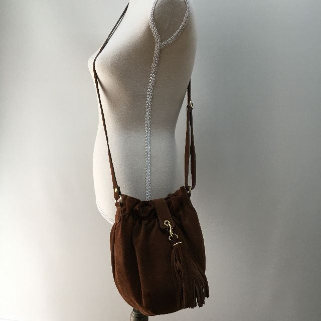 H.P.FRANCE(アッシュペーフランス)のイタリア製　IOMMI　イオミ　バッグ　USED レディースのバッグ(ショルダーバッグ)の商品写真