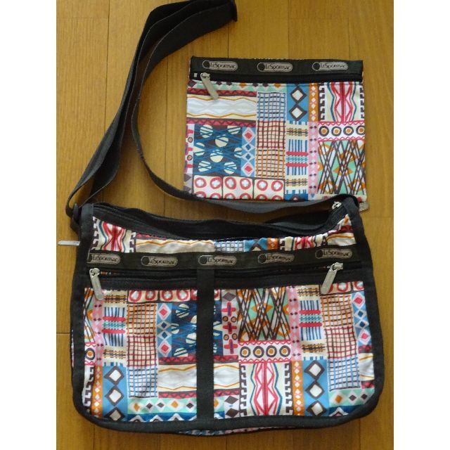 LeSportsac - レスポートサック ショルダーバッグ（ポーチ付き）