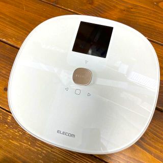 エレコム(ELECOM)のエレコム　エクリア　体重計　ECLEAR 体組成計　HCS-WFS01(体重計/体脂肪計)