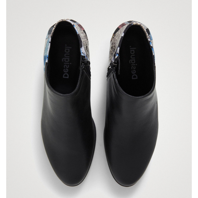 DESIGUAL(デシグアル)の新品✨タグ付き♪デシグアル　desigual  ブーツ　最終大幅お値下げ‼️ レディースの靴/シューズ(ブーツ)の商品写真