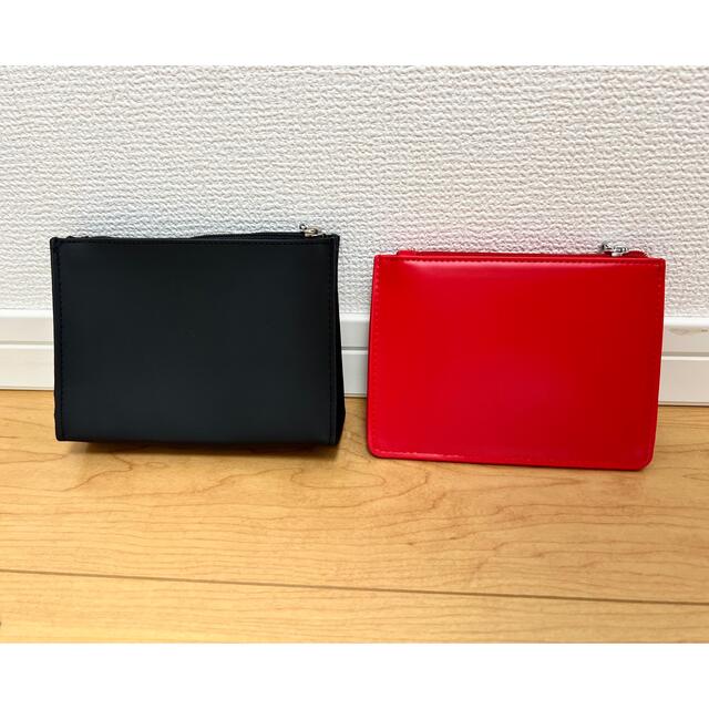 GIVENCHY(ジバンシィ)のジバンシー　ノベルティ　化粧ポーチ　小物入れ　小銭入れフェイクレザー　2個セット レディースのファッション小物(ポーチ)の商品写真