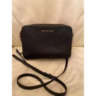 マイケルコース(Michael Kors)のマイケルコース　バッグ　ポシェット　黒(ショルダーバッグ)