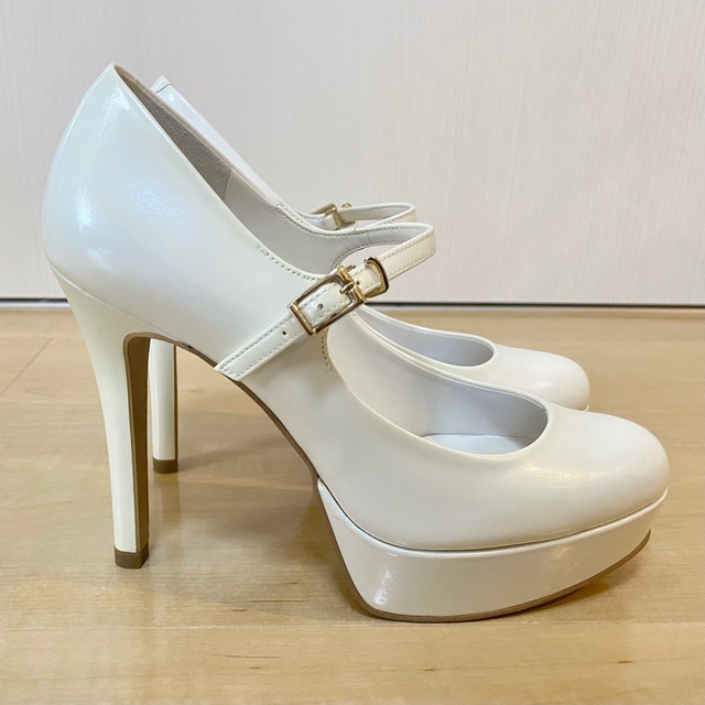 DIANA(ダイアナ)の美品 Diana シンデレラ 12cm パンプス レディースの靴/シューズ(ハイヒール/パンプス)の商品写真