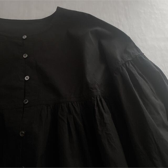 ネストローブ nest robe コットンラミーブラウス ブラック