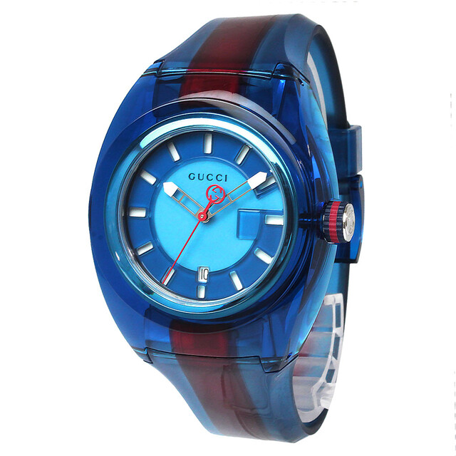 2022新商品 Gucci グッチ GUCCI（未使用 展示品） 箱付 YA137112 赤 青 レッド ブルー ラバー 腕時計 クォーツ XXL  SYNC シンク 腕時計(アナログ)