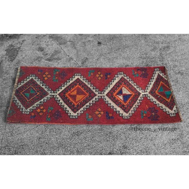 52×136-144 Vintage Turkish Rug