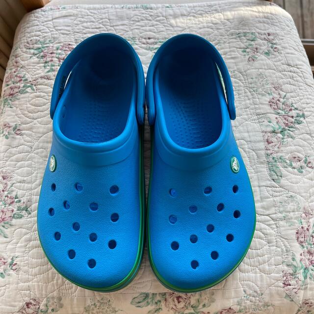 crocs(クロックス)のクロックス　M6 W8 (24cm相当) メンズの靴/シューズ(サンダル)の商品写真