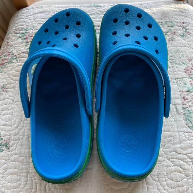 crocs(クロックス)のクロックス　M6 W8 (24cm相当) メンズの靴/シューズ(サンダル)の商品写真