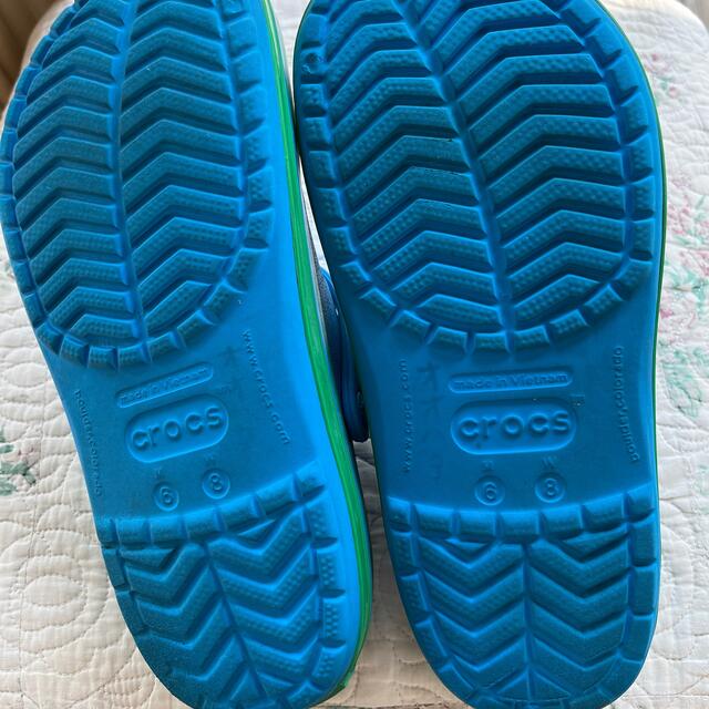 crocs(クロックス)のクロックス　M6 W8 (24cm相当) メンズの靴/シューズ(サンダル)の商品写真