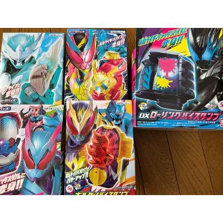 バンダイ(BANDAI)のDXバイスタンプセット(特撮)