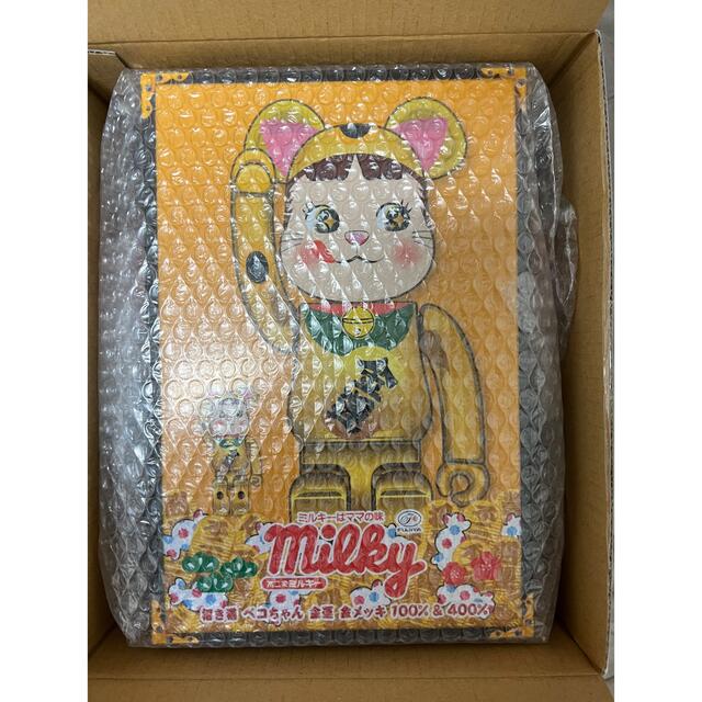 BE@RBRICK(ベアブリック)のBE＠RBRICK 招き猫 ペコちゃん 金運 金メッキ 100% & 400%  ハンドメイドのおもちゃ(フィギュア)の商品写真