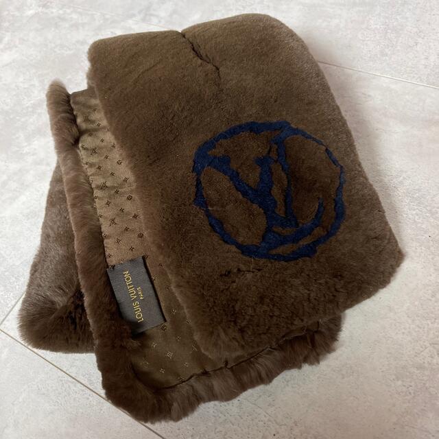 【返品不可】 LOUIS ファーマフラー LOUISVUITTON - VUITTON マフラー/ショール 【返品不可】 LOUIS ファーマフラー LOUISVUITTON - VUITTON マフラー/ショール