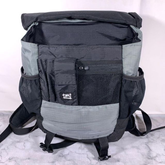 STUSSY(ステューシー)の希少 stussy ステューシー バックパック PCリュック 黒×グレー メンズのバッグ(バッグパック/リュック)の商品写真
