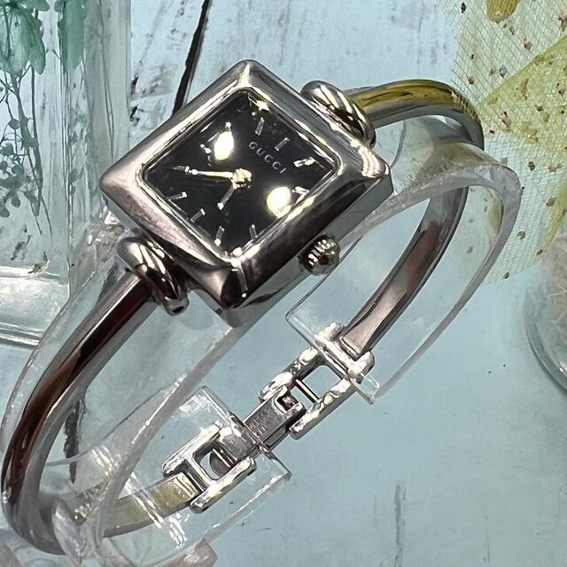 Gucci(グッチ)のGucci YA019517 ブラック スクエア レディースバングル レディースのファッション小物(腕時計)の商品写真
