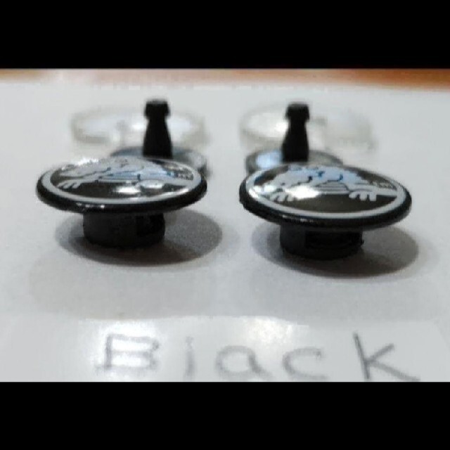 クロックス リベット 留め具ブラック大人用M2個 ハンドメイドの素材/材料(各種パーツ)の商品写真