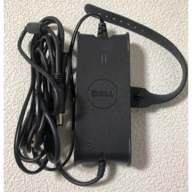 DELL(デル)の☆送料込☆中古純正デルDELLのACアダプター19.5V 4.62A スマホ/家電/カメラのPC/タブレット(PC周辺機器)の商品写真