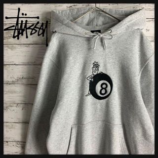 即完売品】ステューシー☆ワンポイント刺繍ロゴ 8ボール パーカー 入手