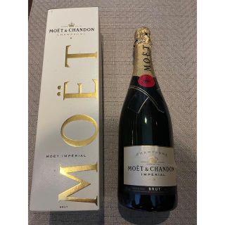 モエエシャンドン(MOËT & CHANDON)のモエシャンドン　750ml(シャンパン/スパークリングワイン)