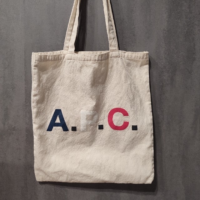 A.P.C(アーペーセー)のAPC トートバッグ レディースのバッグ(トートバッグ)の商品写真