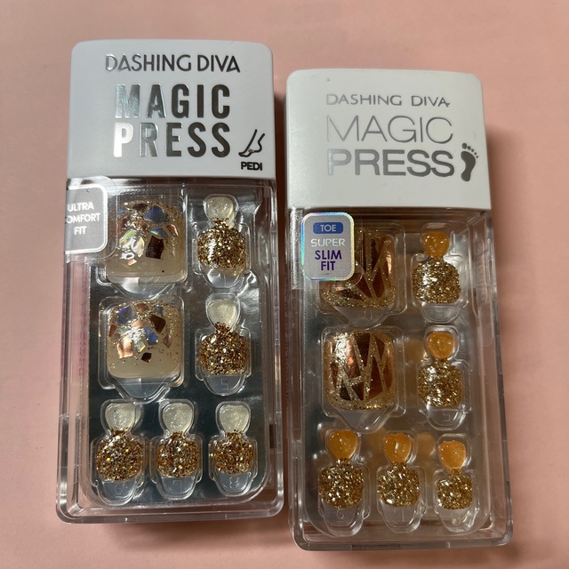 DASHING DIVA(ダッシングディバ)のダッシングディバ　マジックプレスペディキュア　フット　2個セット コスメ/美容のネイル(つけ爪/ネイルチップ)の商品写真