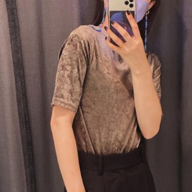 moussy(マウジー)のMOUSSY soft velor tops ベロアトップス レディースのトップス(Tシャツ(半袖/袖なし))の商品写真