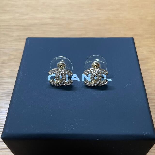 定番 CHANEL ココマークピアス 両耳用 ゴールド